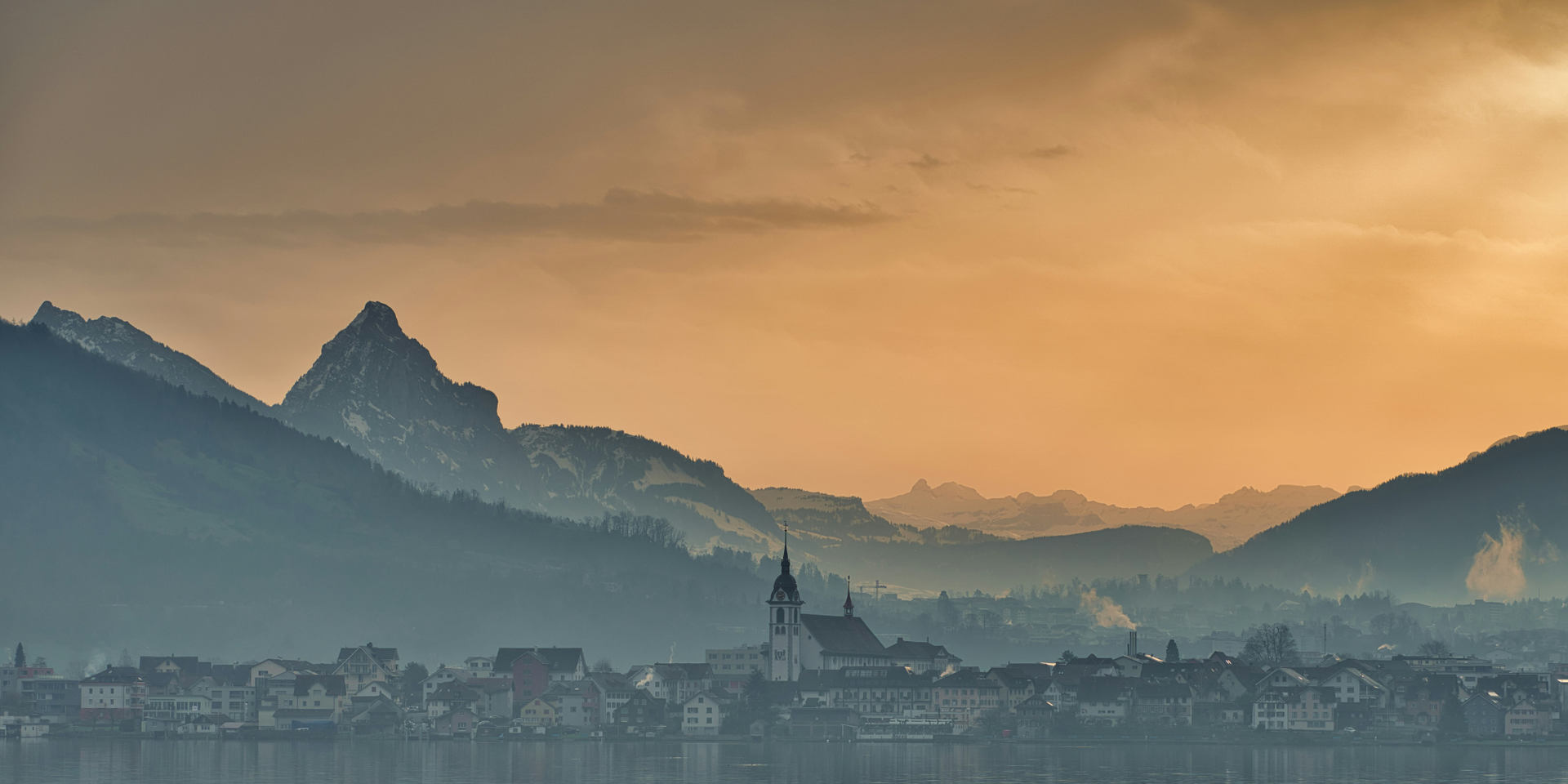 Pollen & Sahara Dust on Your Car? Here’s How to Clean It Properly—Without Scratches