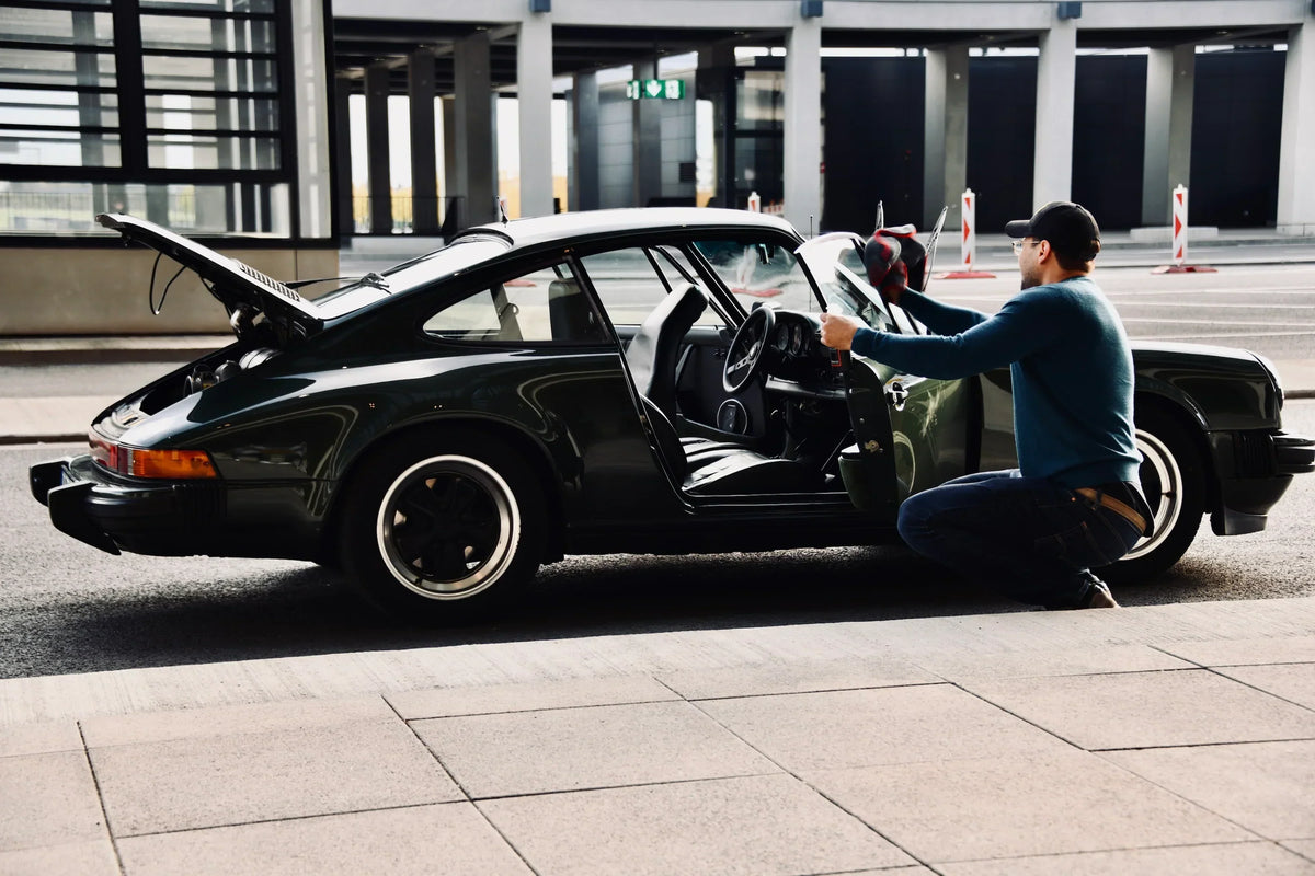 Patrik Schnauck – Cares for his dream Porsche 911 3.0 SC