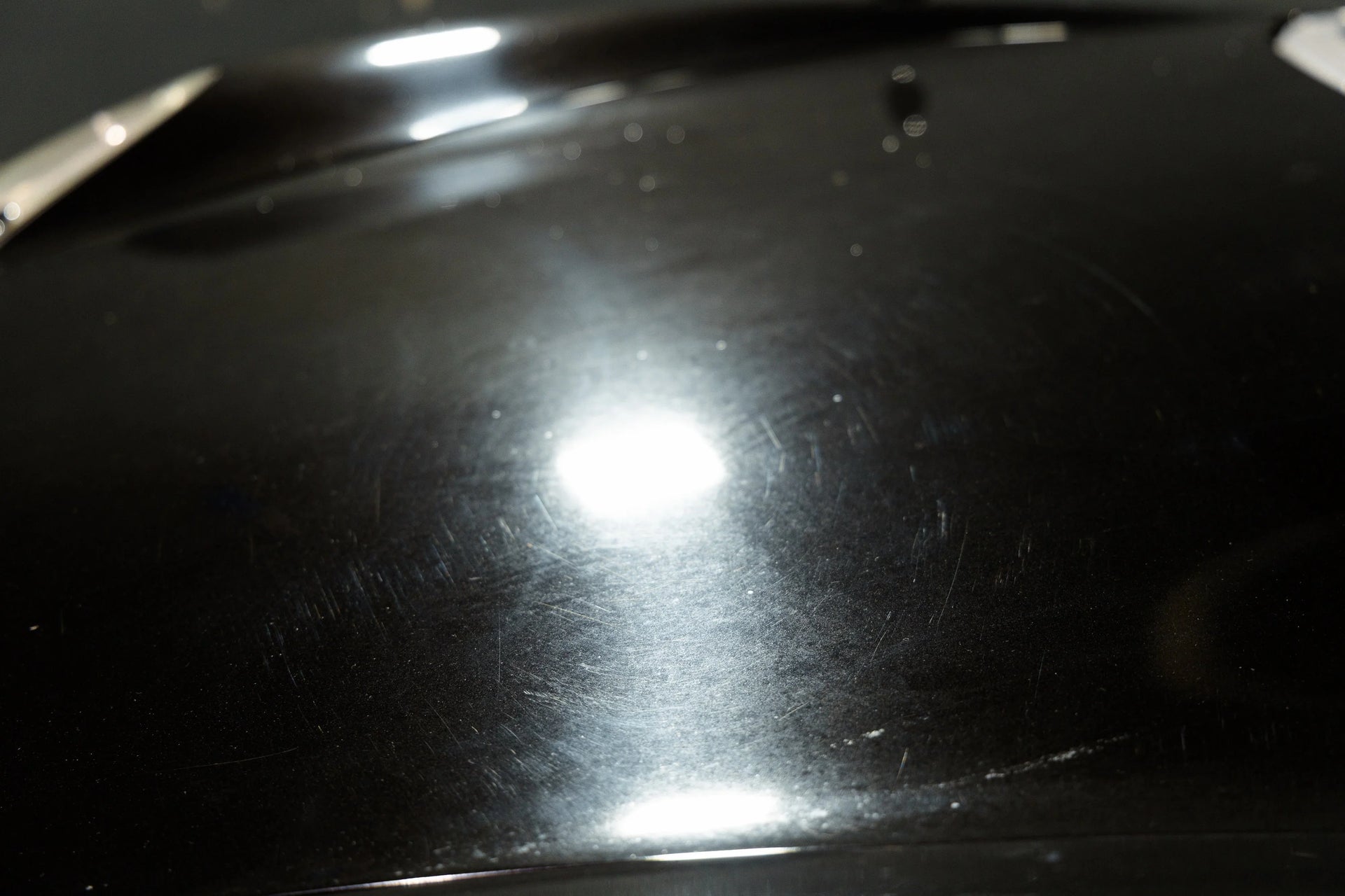 How Do Scratches and Dull Paint Appear – and What Really Helps?