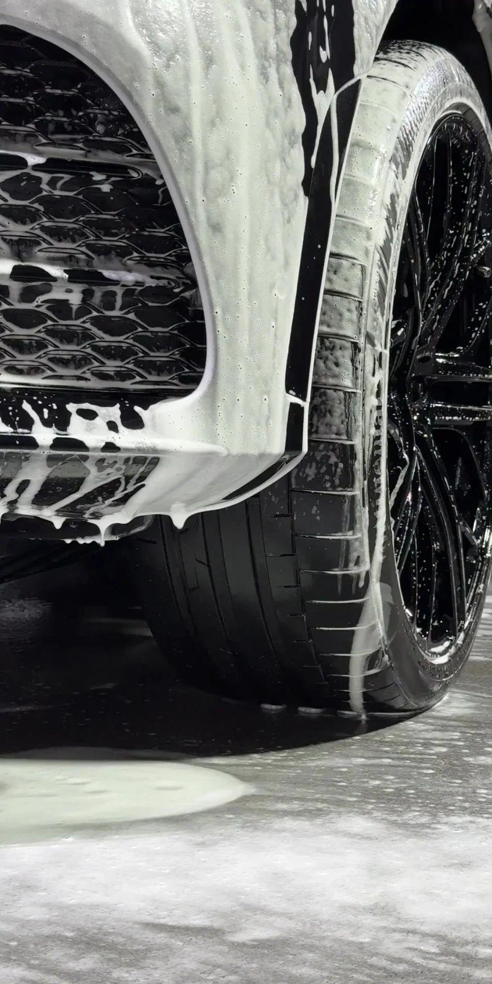 Why True Car Enthusiasts Rely on Hand Washing