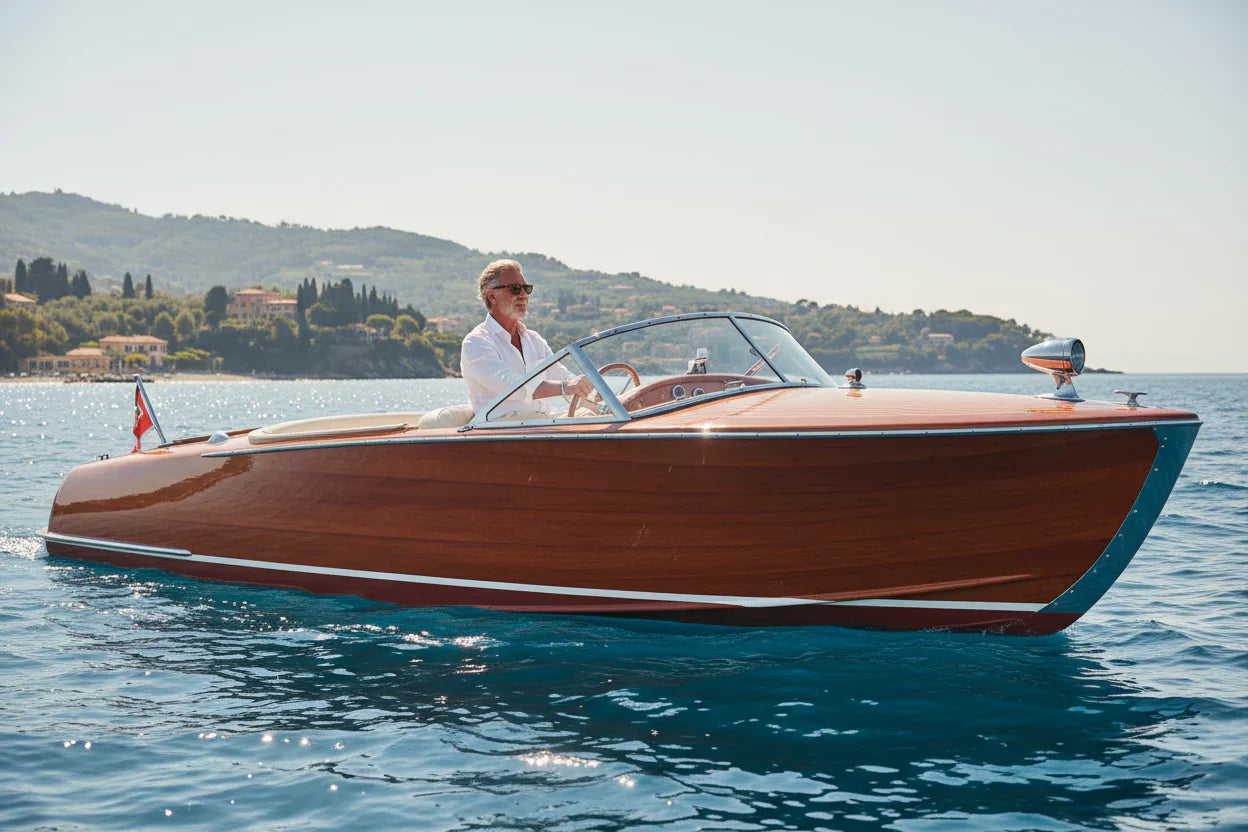 Teak Care on Your Boat – How to Keep Your Deck Beautiful, Protected and Vibrant