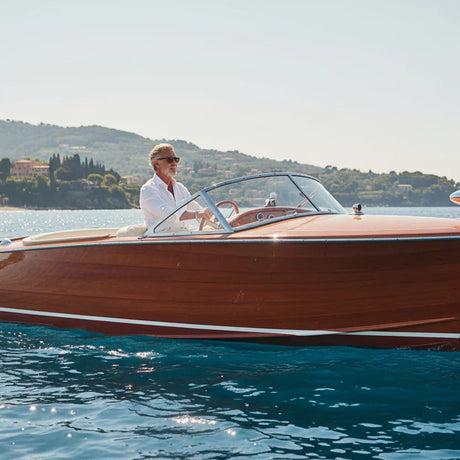 Teak Care on Your Boat – How to Keep Your Deck Beautiful, Protected and Vibrant