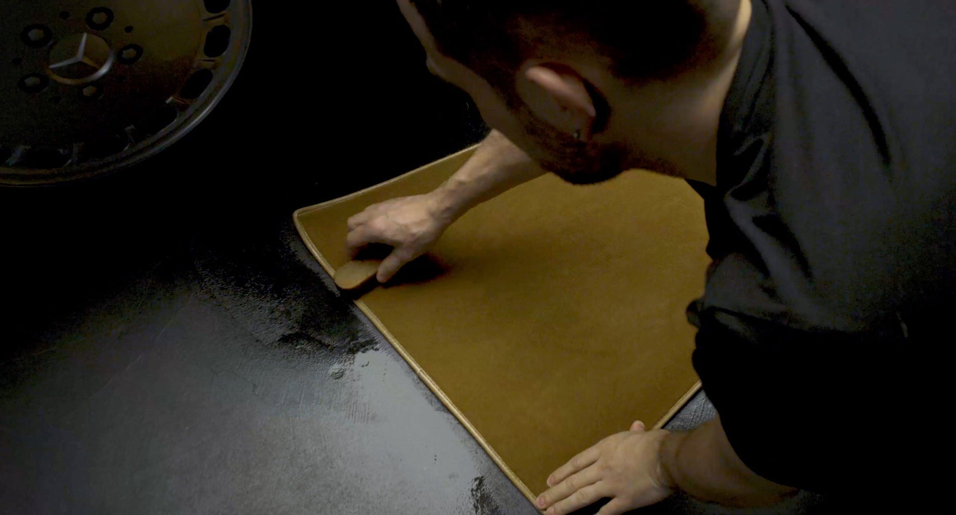 Cuidado tejido & cuero vegano