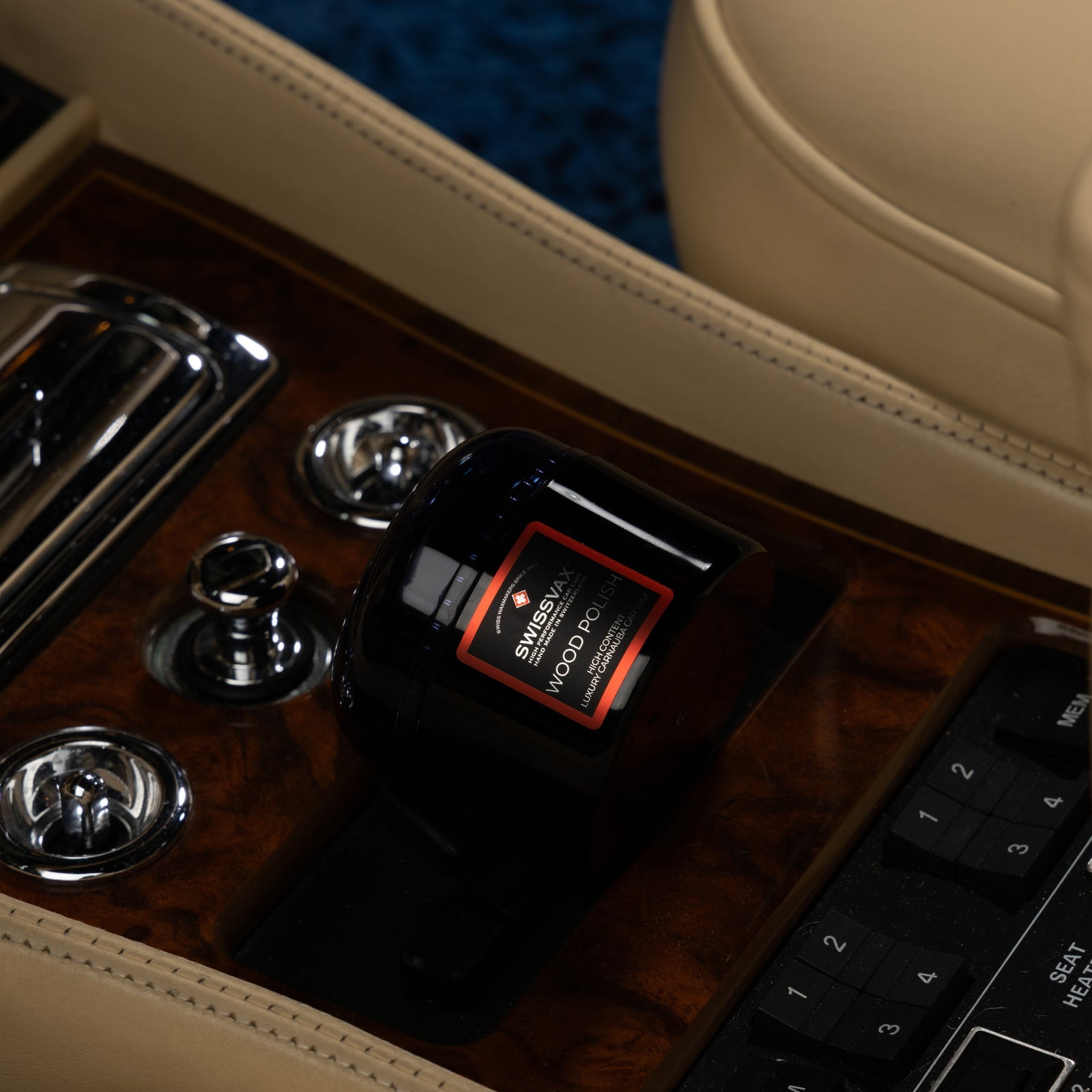Carnauba Wax for Wood Trim & Dashboard – Wood Polish | Swissvax