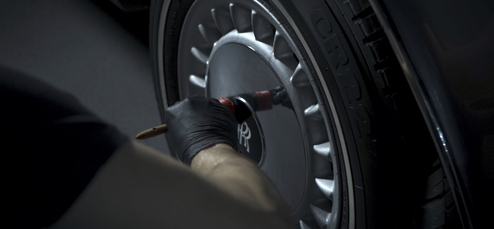 PNEU WHITE White Wall Cleaner (250 ml) tutorial